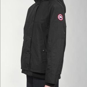 LIKE NEW! Canada Goose Chinook Jacket with Canada Goose dust bag